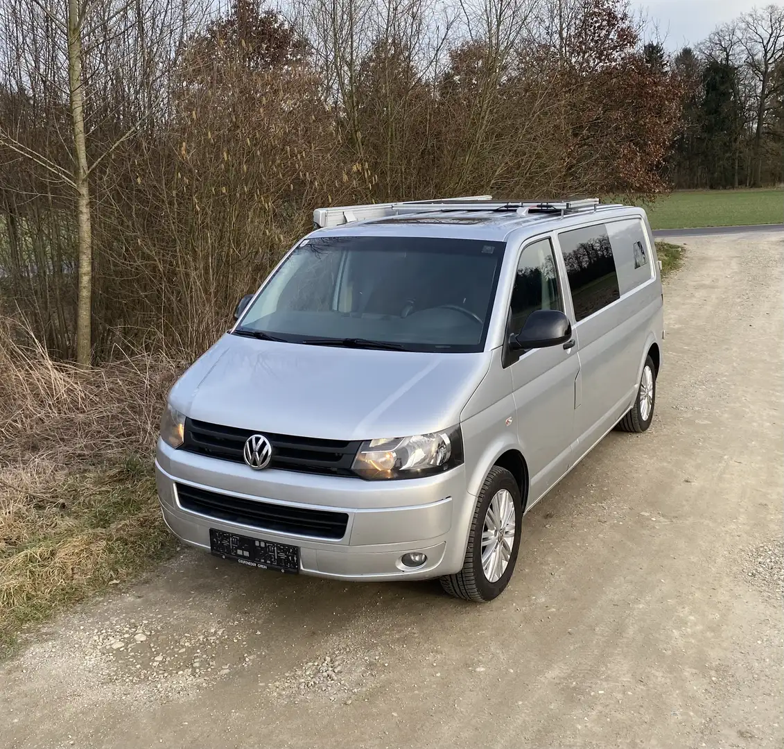 Volkswagen T5 Camper - 2