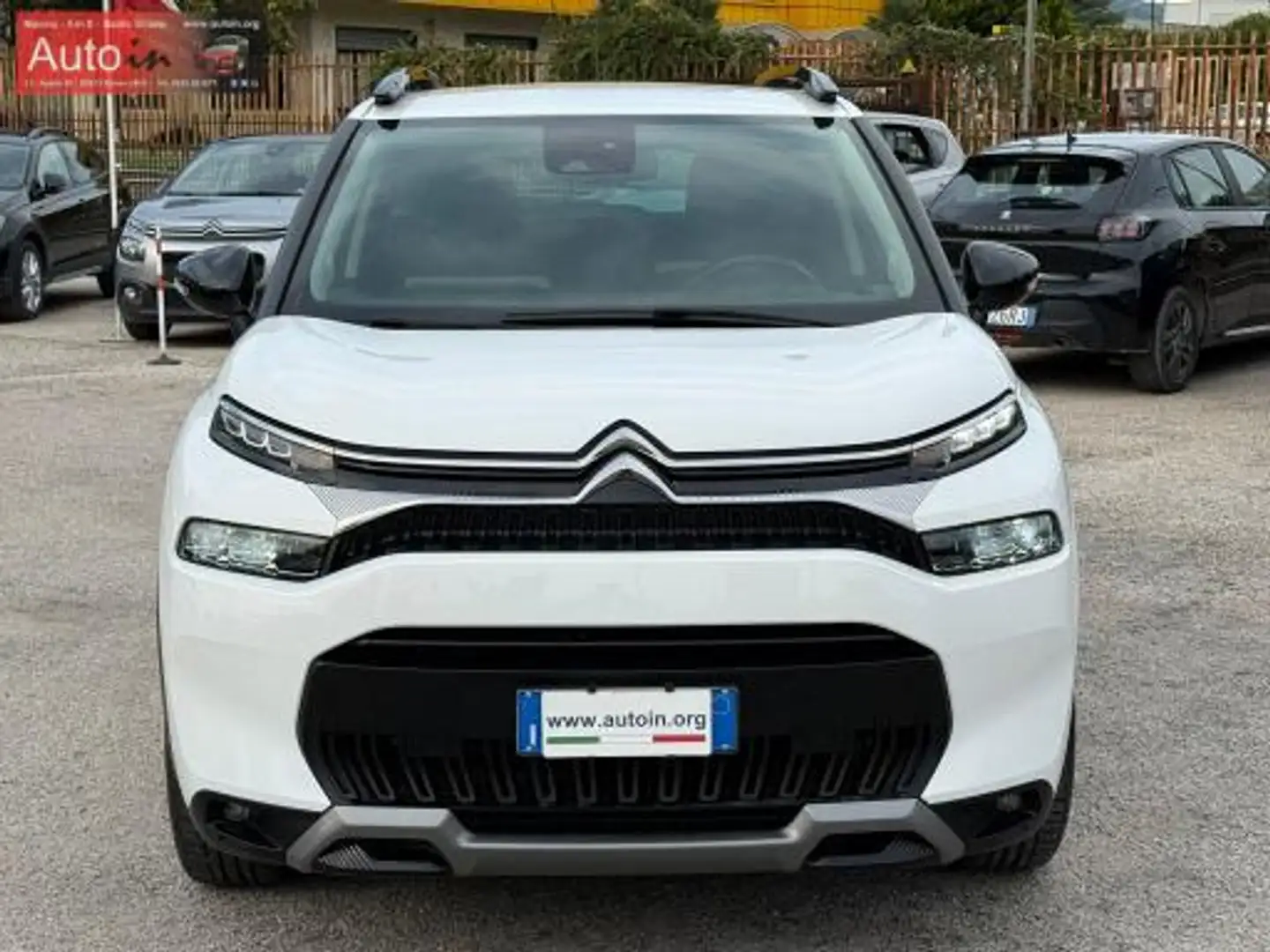 Citroen C3 Aircross 1.2 puretech Shine s&s 110cv Weiß - 2