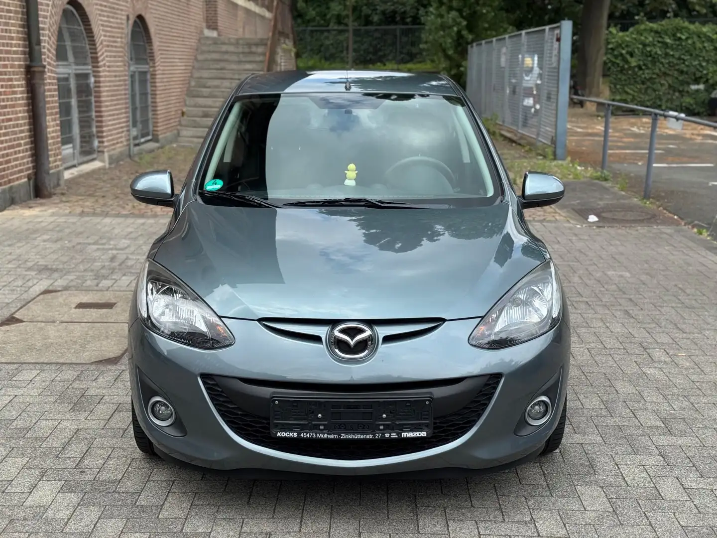 Mazda 2 Lim. 1.3 Edition 40 Jahre*1-Hand*Nur 53.150KM* Grigio - 2