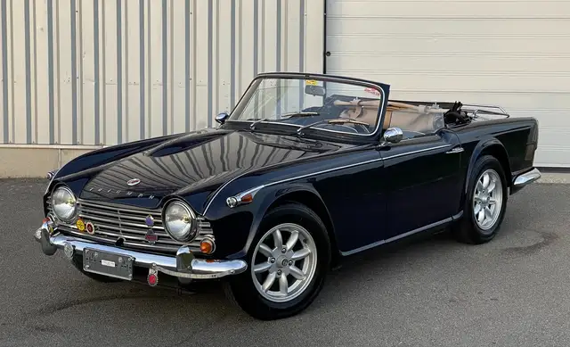 Triumph TR4 A IRS - Fully restaured