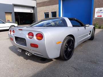 Targa 5.7 V8 1998 silver 112000 km 345 bhp 5 sec