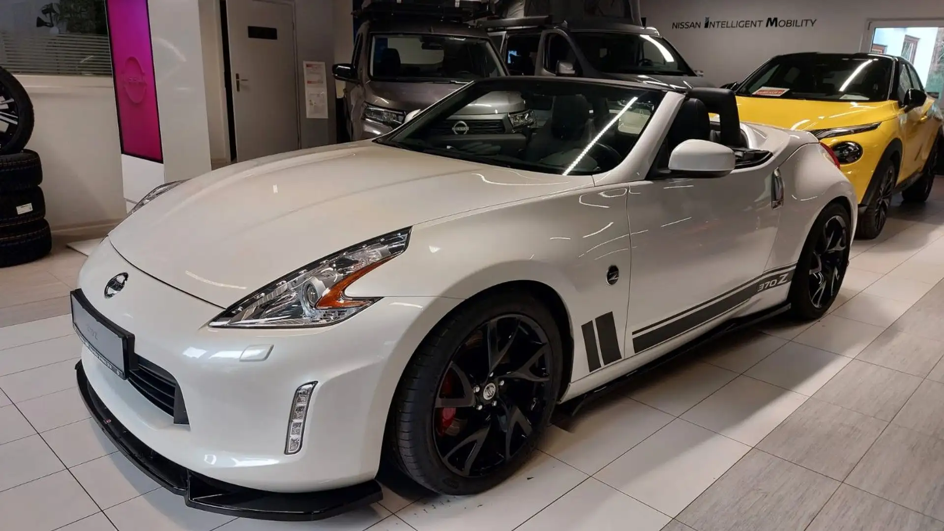 Nissan 370Z 370 Z Roadster Pack + Blanco - 1
