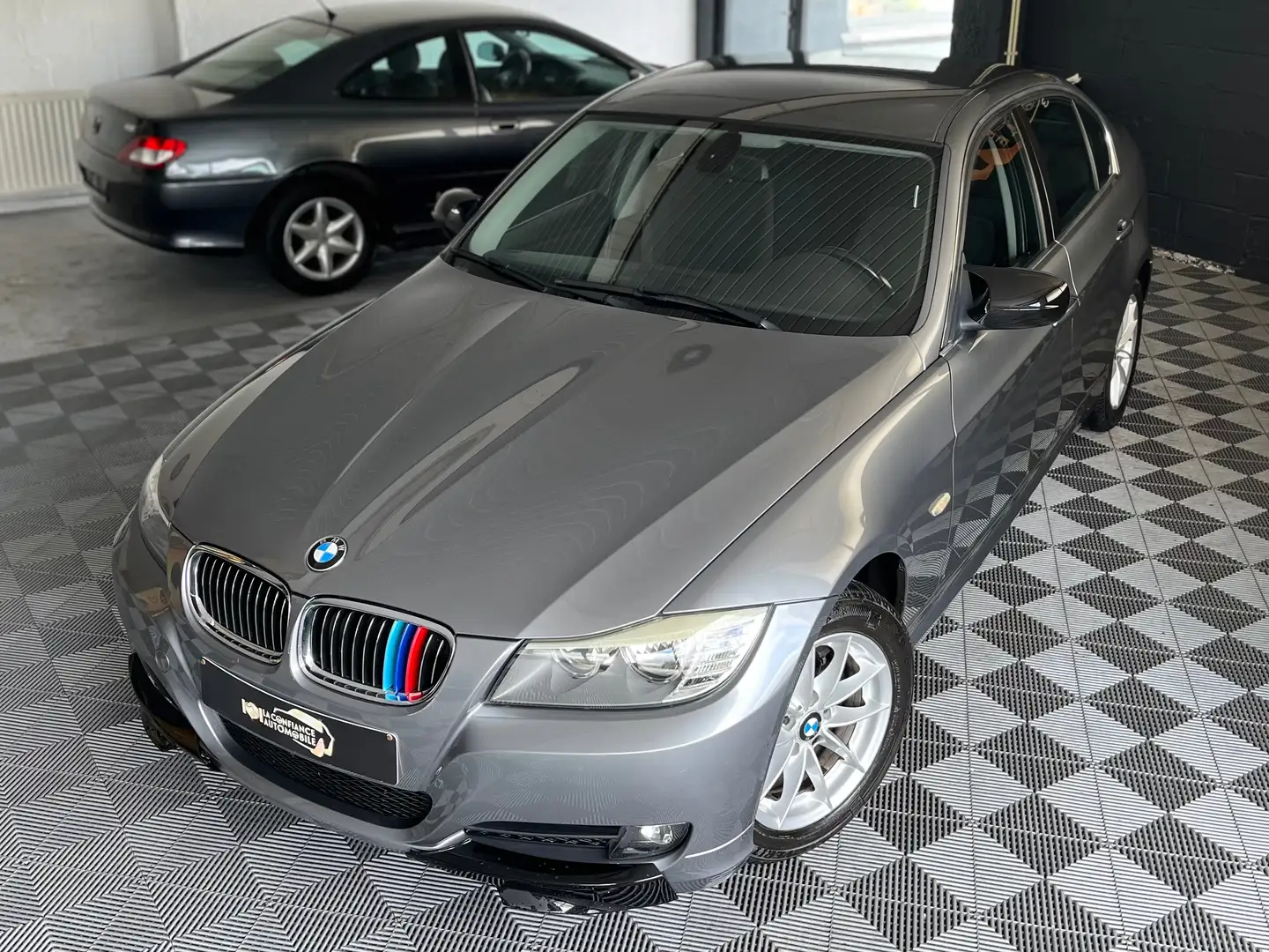BMW 316 2.0d Marchand ou Export Gri - 2