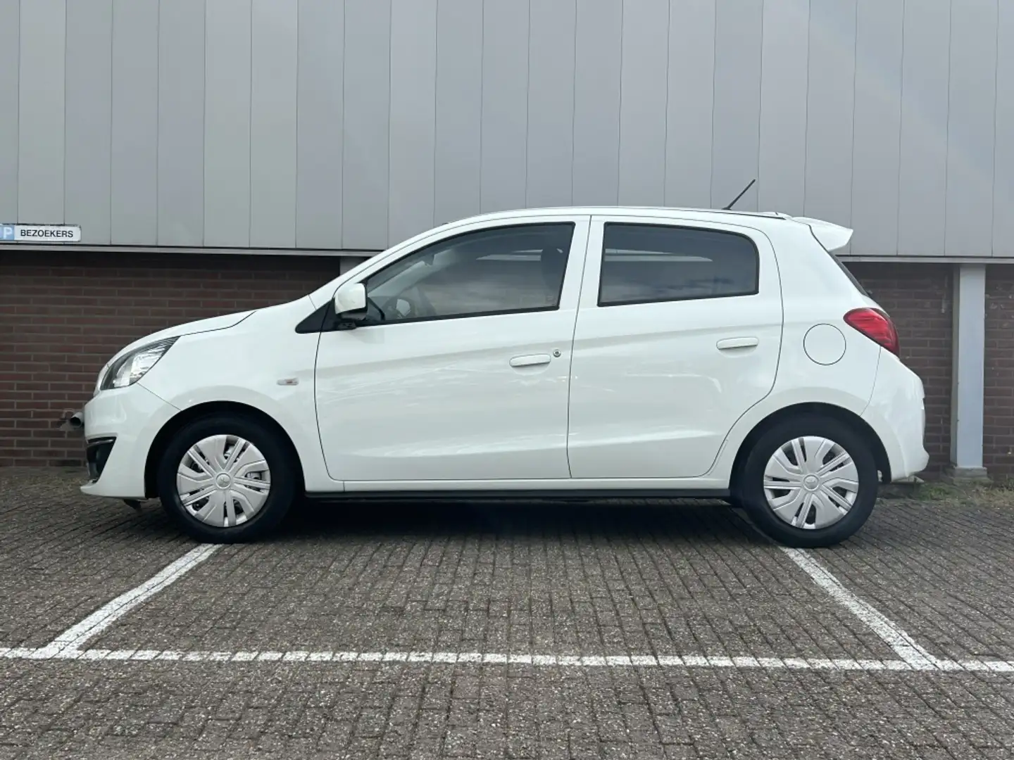 Mitsubishi Space Star 1.0 Cool+ Wit - 2
