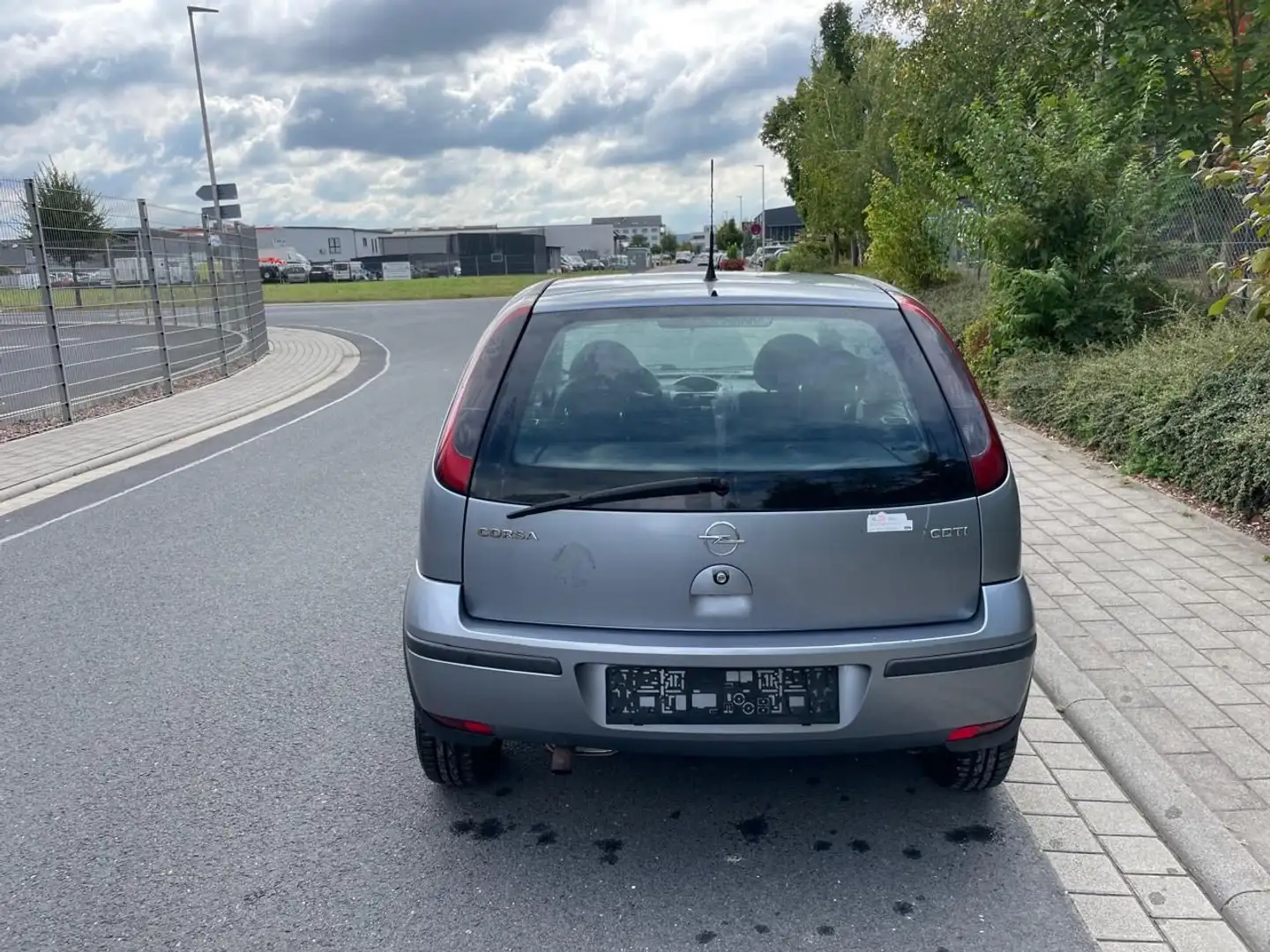 Opel Corsa 1.3 CDTI*KLIMA*KEIN TÜV*EURO 4*SERVOLENKUN Silber - 2