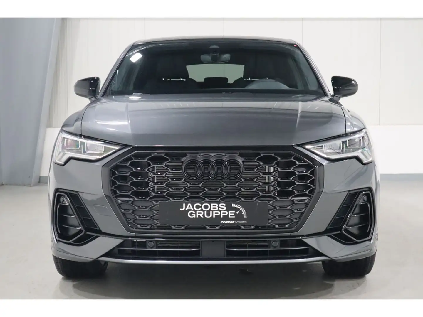 Audi Q3 Sportback S line 35 TDI SONOS/Pano/Navi plus/LED S Grau - 2