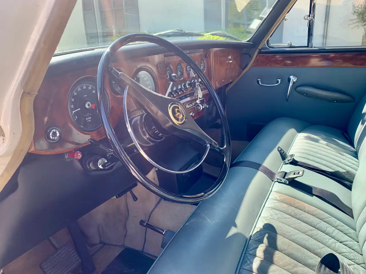 Daimler DS420 Limousine, foto 10