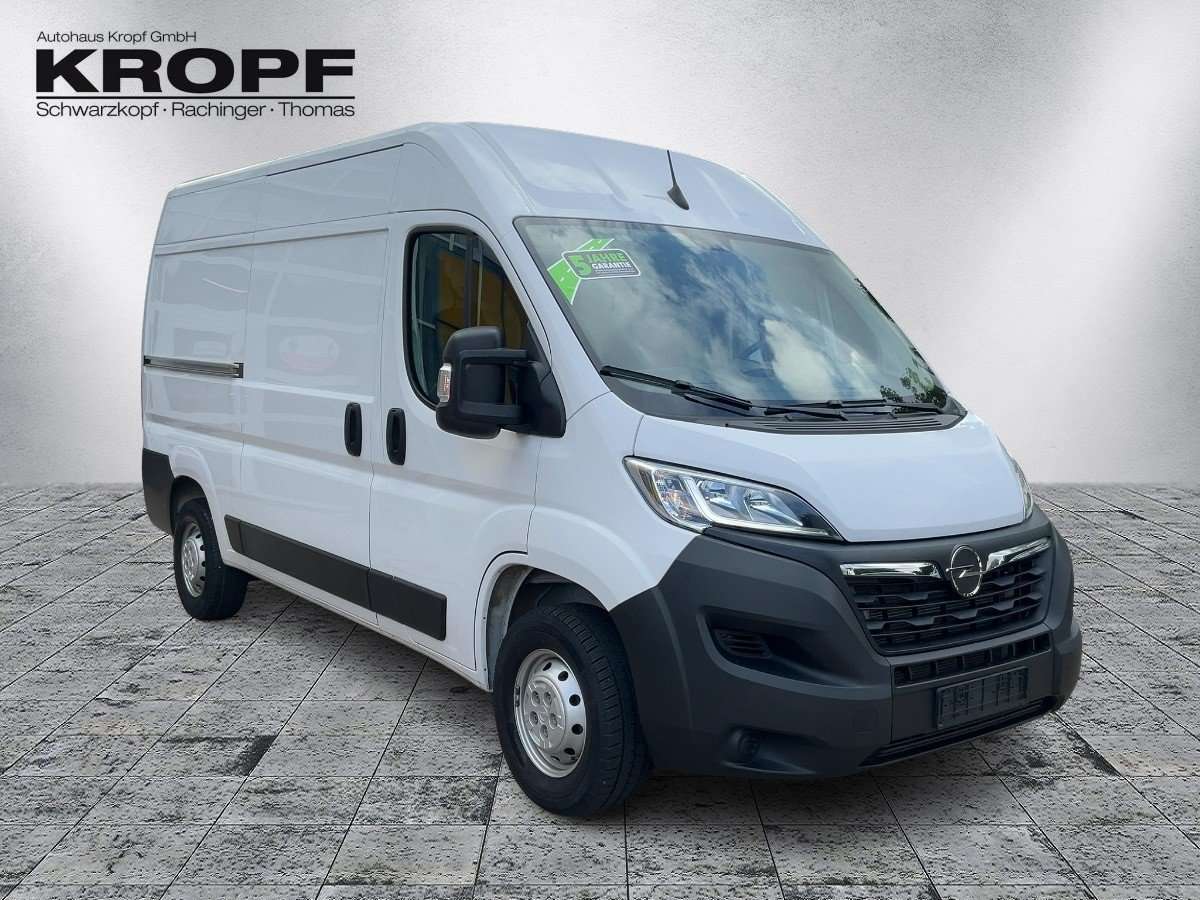 Opel Movano