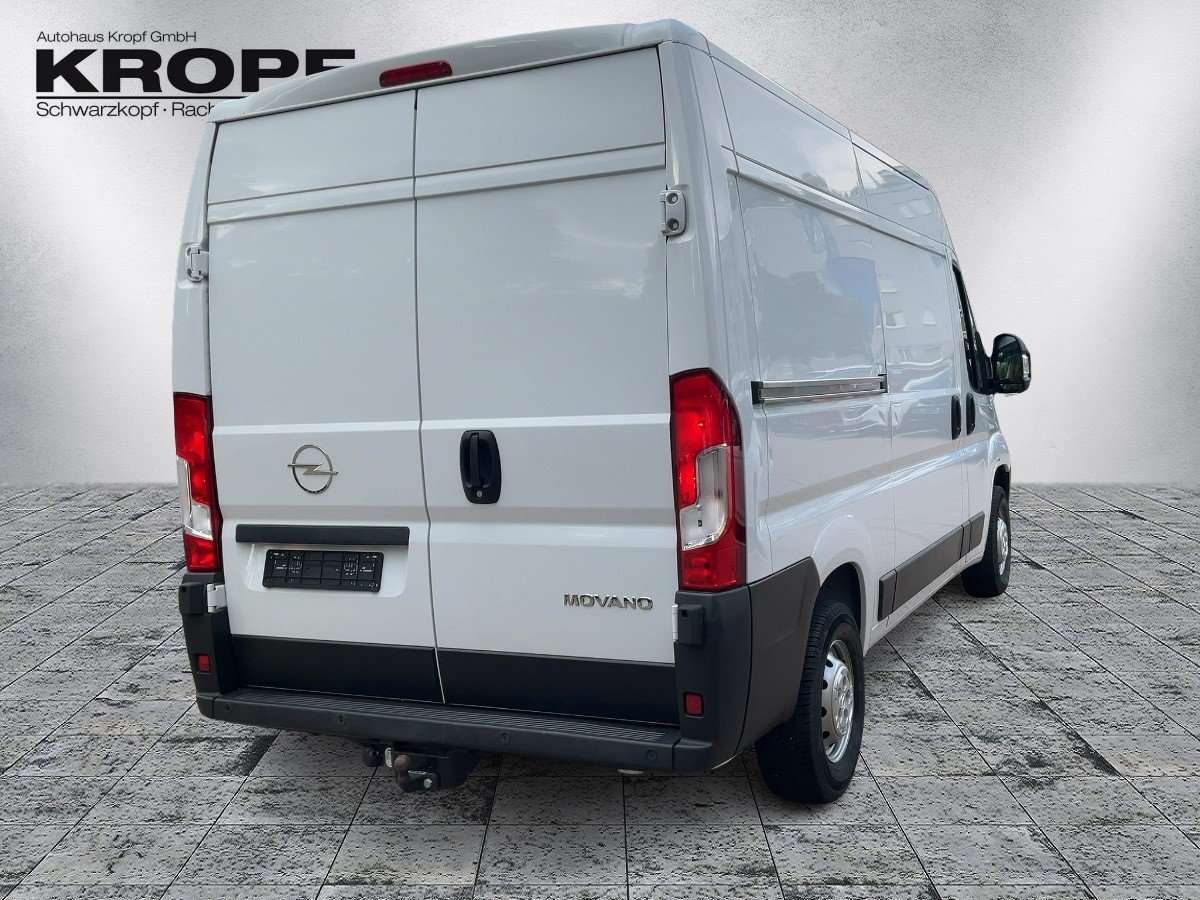 Opel Movano