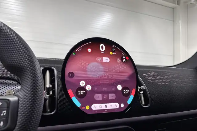 Mini Countryman view 15