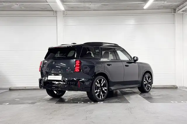 Mini Countryman view 6