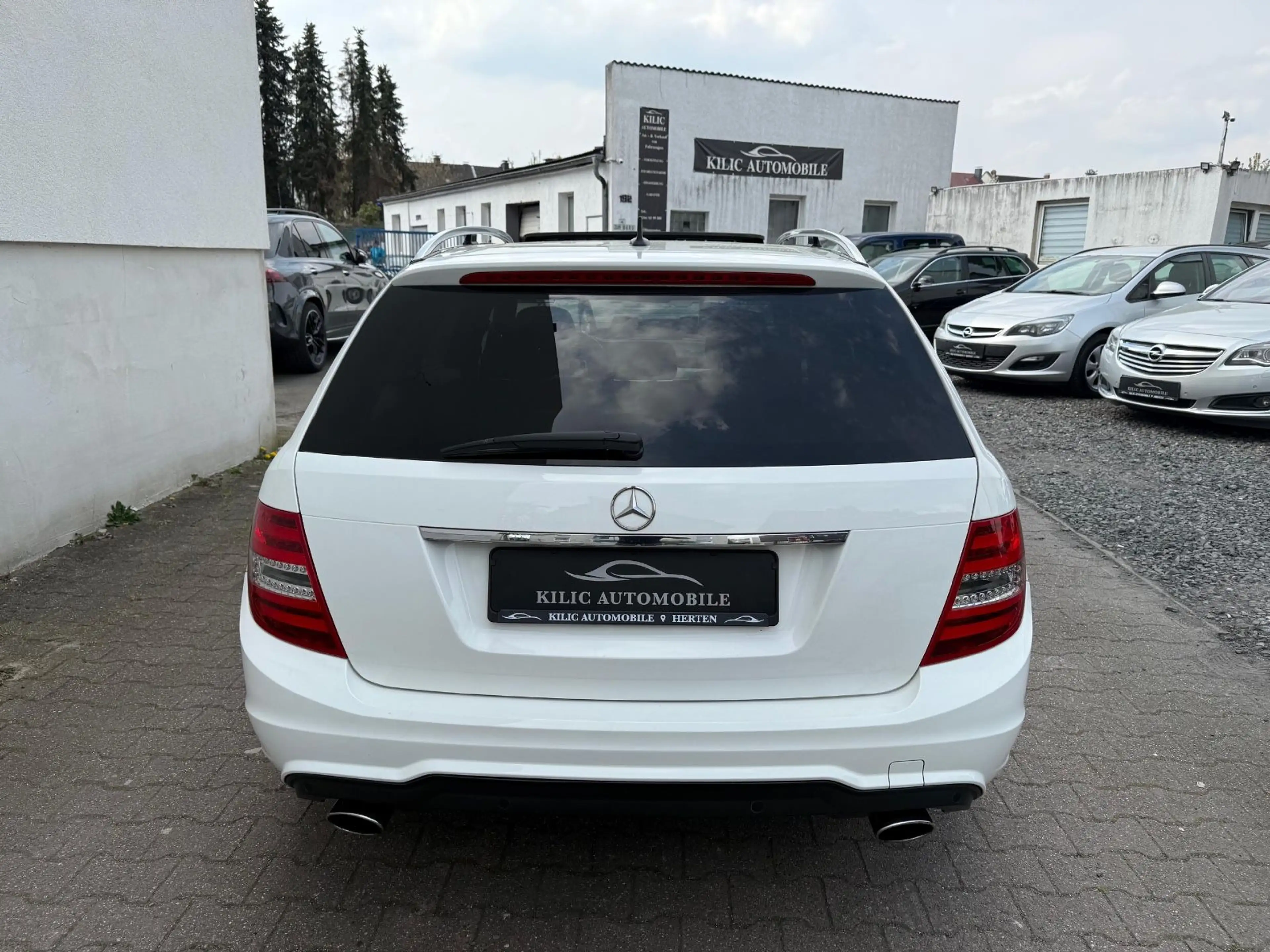 Mercedes-Benz C 350 CDI AMG Edition Glasdach*BiXenon*AHK — photo 7