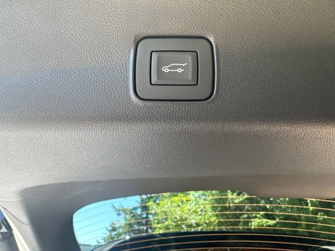 Chevrolet Trailblazer photo Chevrolet Trailblazer