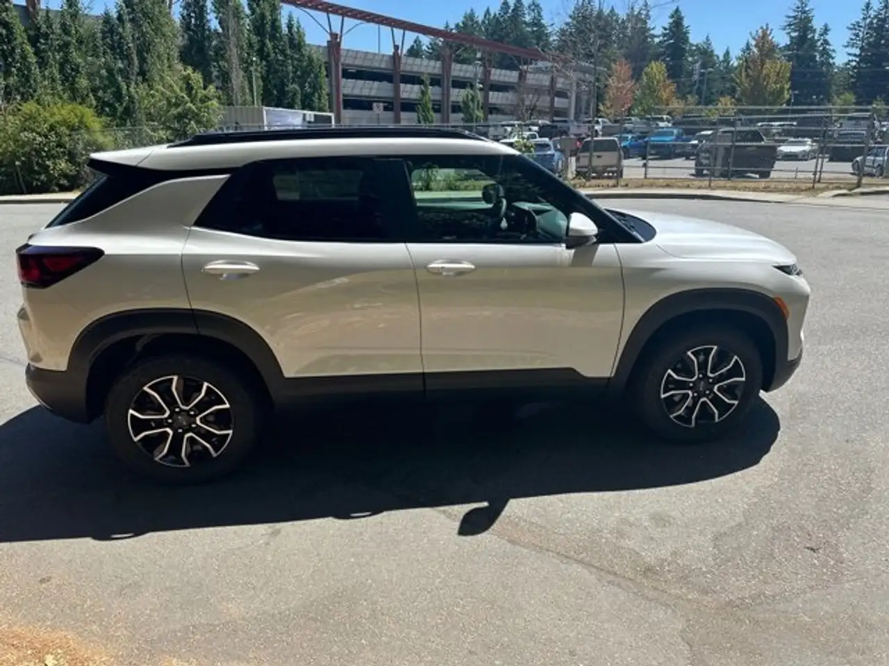 Chevrolet Trailblazer photo Chevrolet Trailblazer
