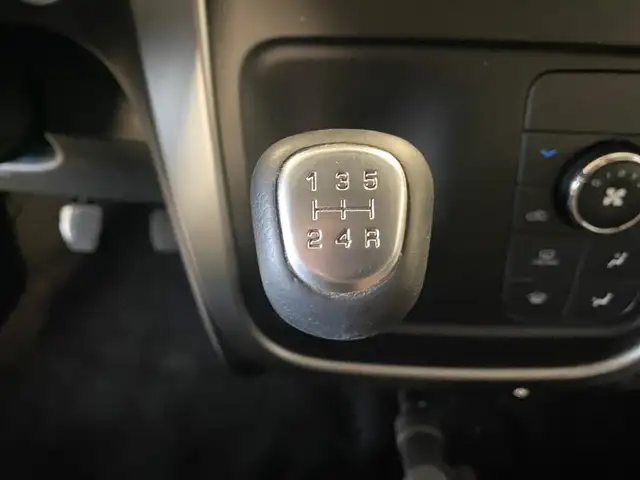 Mahindra KUV100 view 11