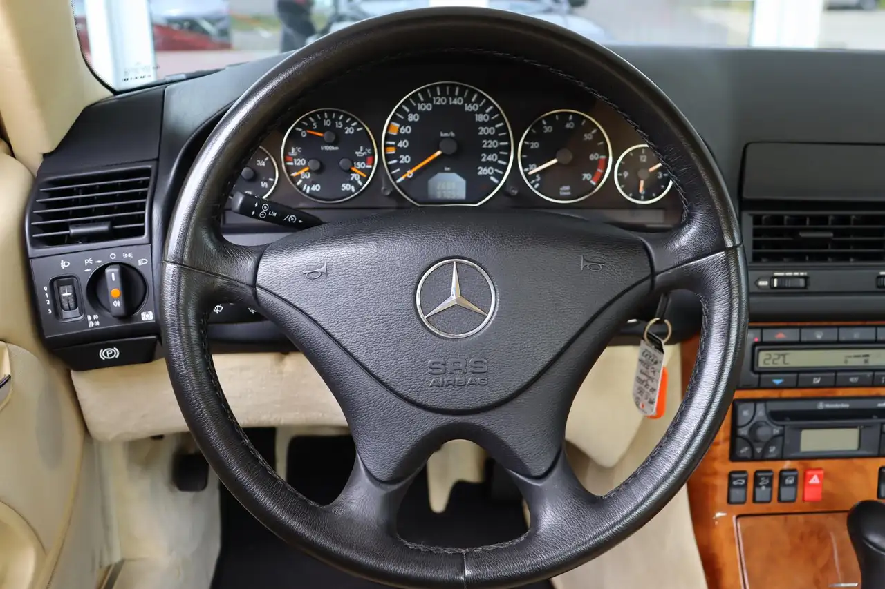 Mercedes-Benz SL 320 3.2 V6 / NAPPA-HELIOS / Verdeck schwarz, foto 12
