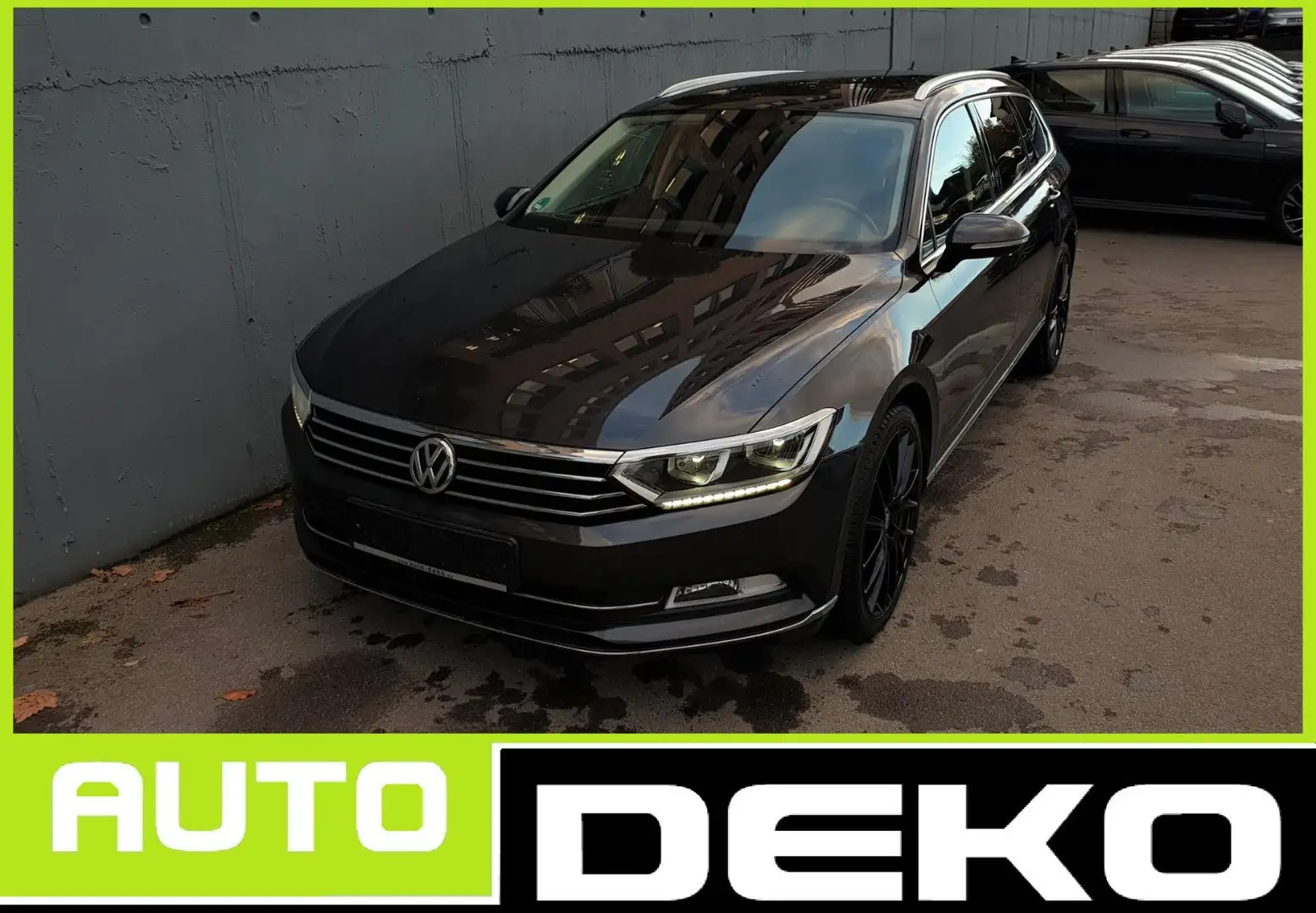 Volkswagen Passat Variant Passat Var 2.0 TDI Highline Navi+/ACC/Leder/19 Grau - 1