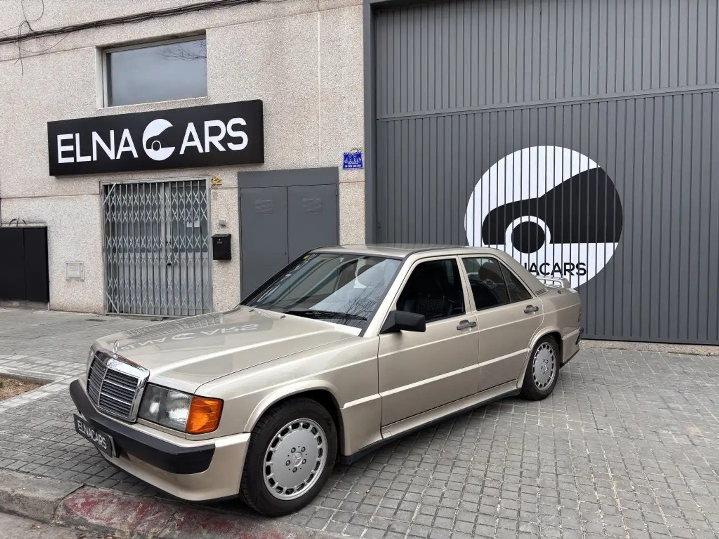 Mercedes-Benz 190 190E 2.3-16 Beige - 2