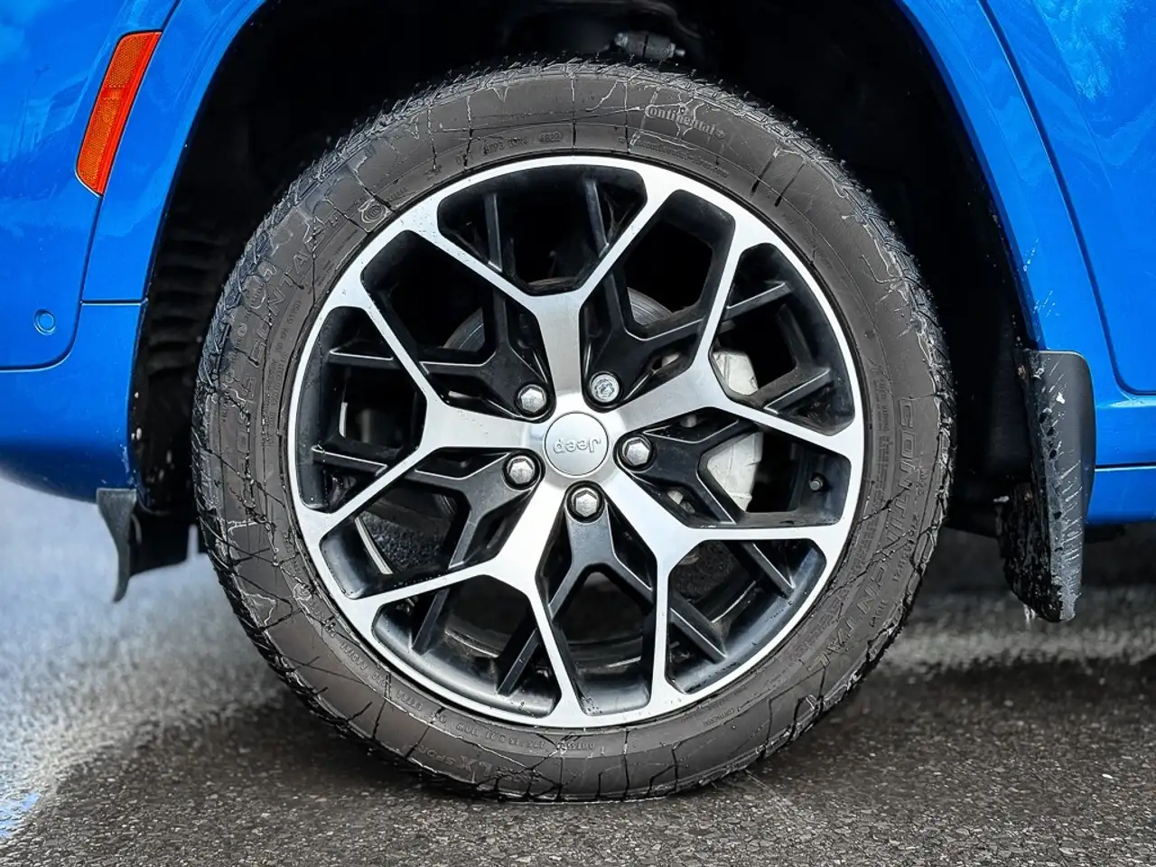 Jeep Grand Cherokee снимка Jeep Grand Cherokee