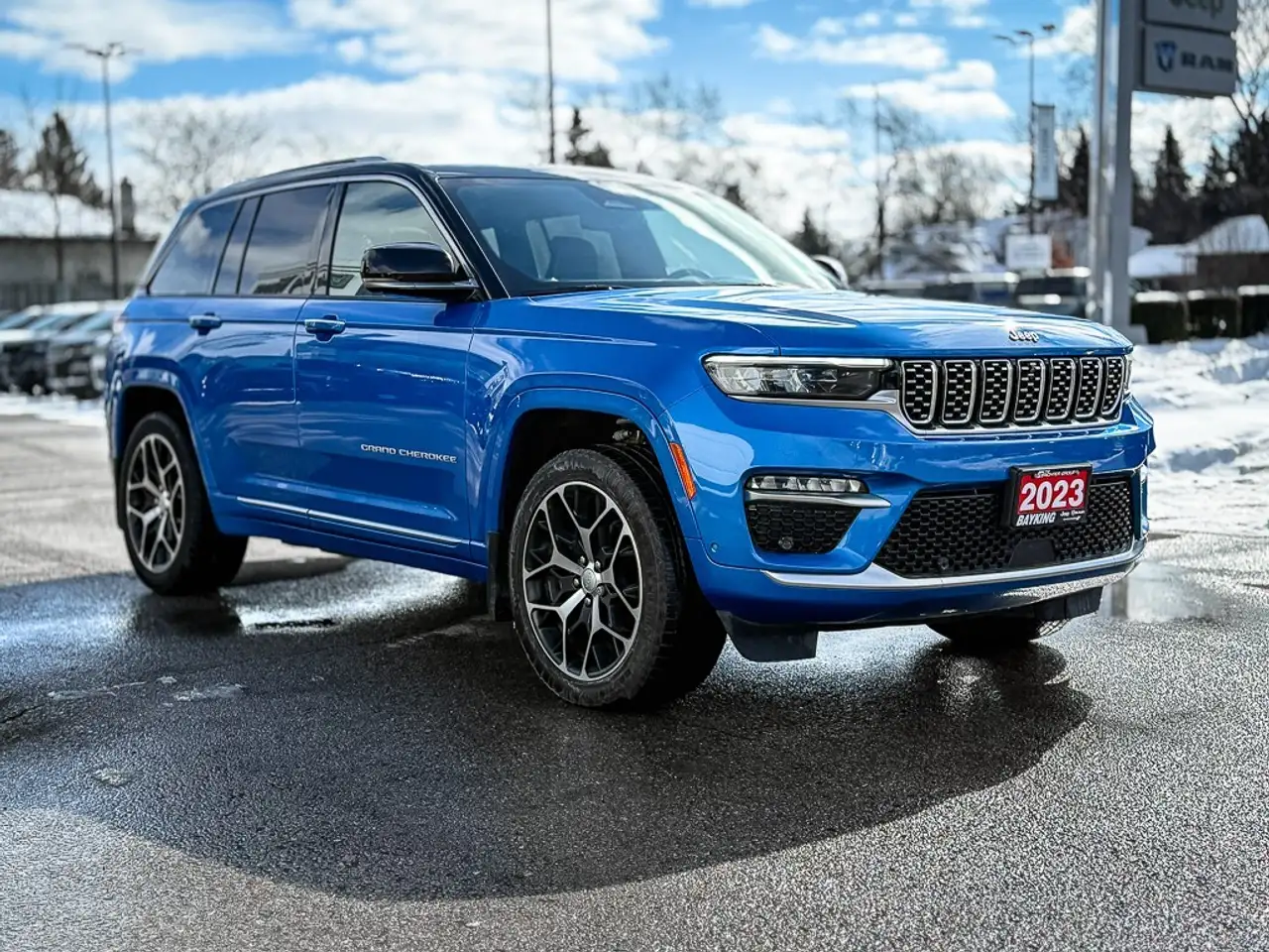 Jeep Grand Cherokee снимка Jeep Grand Cherokee