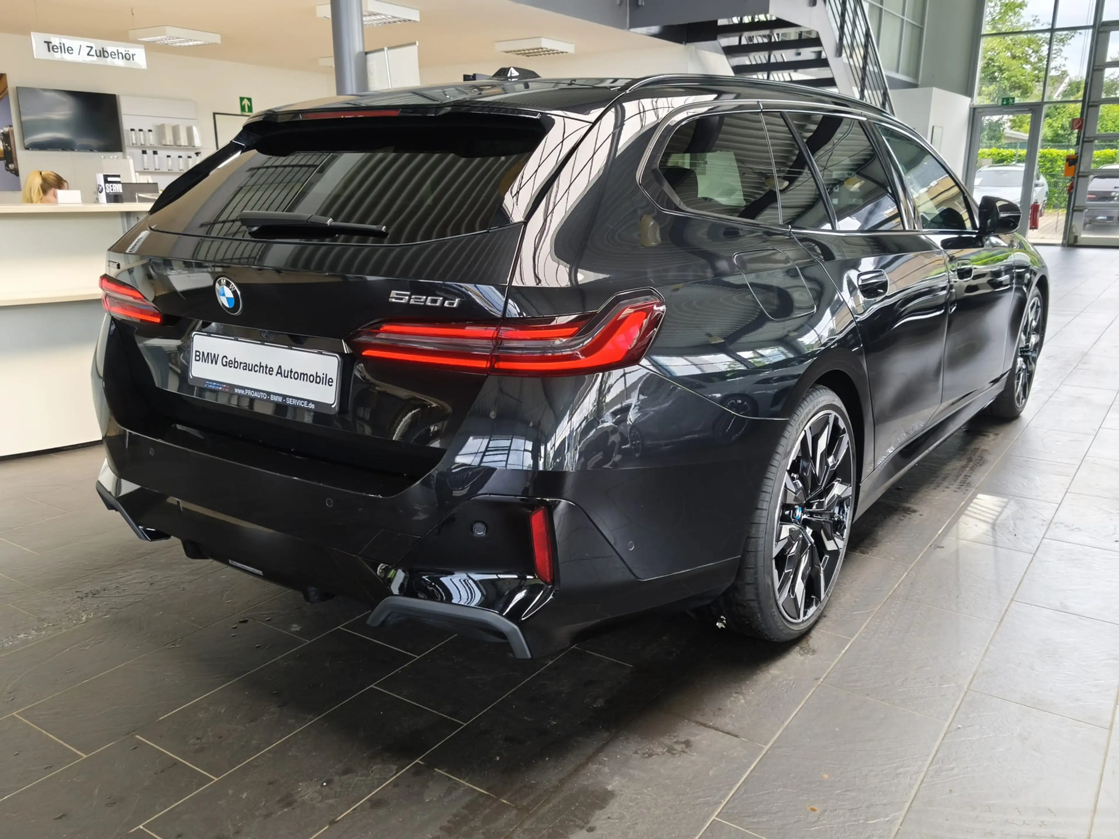 BMW 520 d Tour.xDr M Sport Pro ACC/Pano/360°/B&W/21"/HUD — photo 7