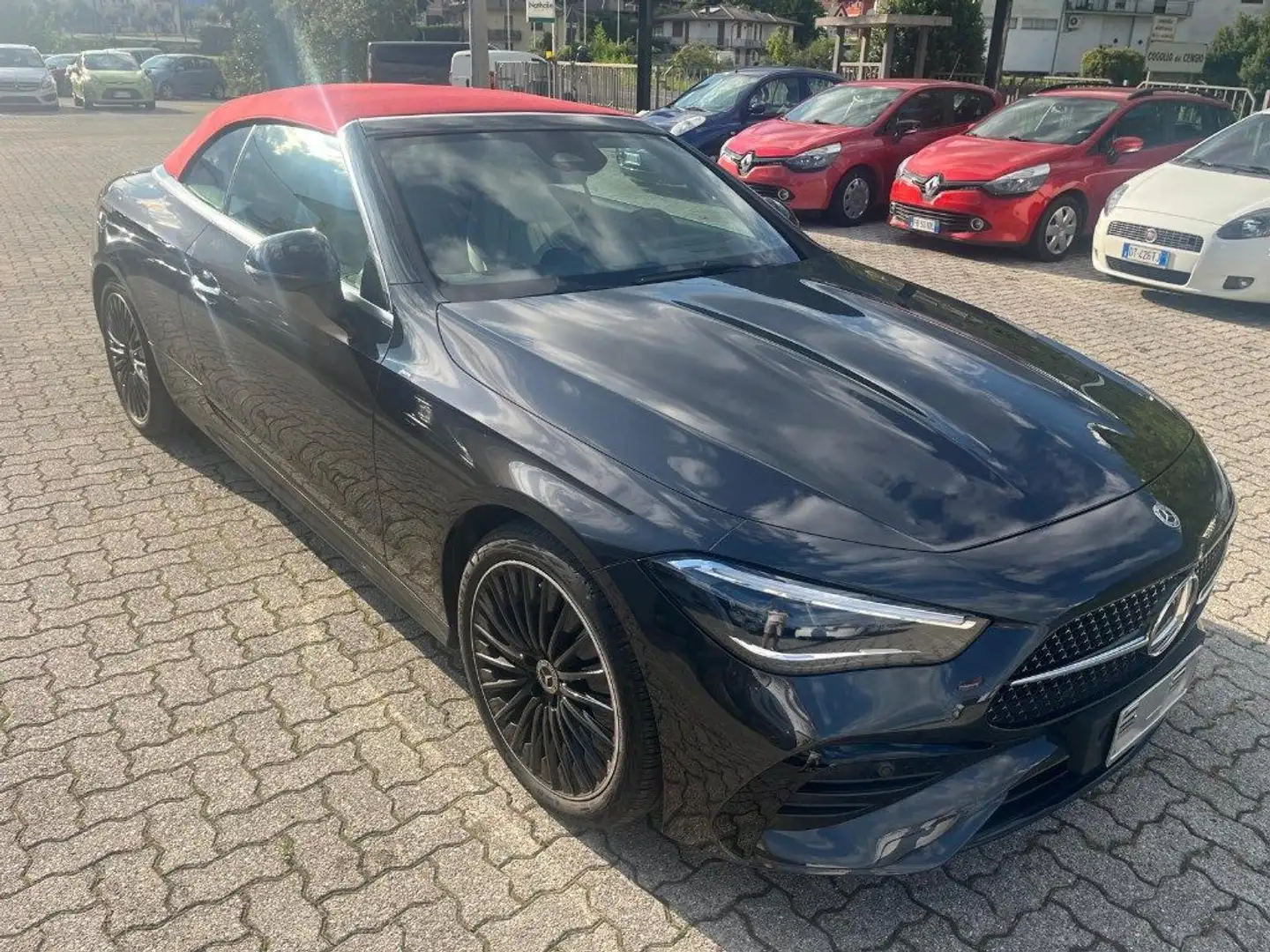 Mercedes-Benz CLE 200 Cabrio AMG Line Premium Plus Grigio - 1