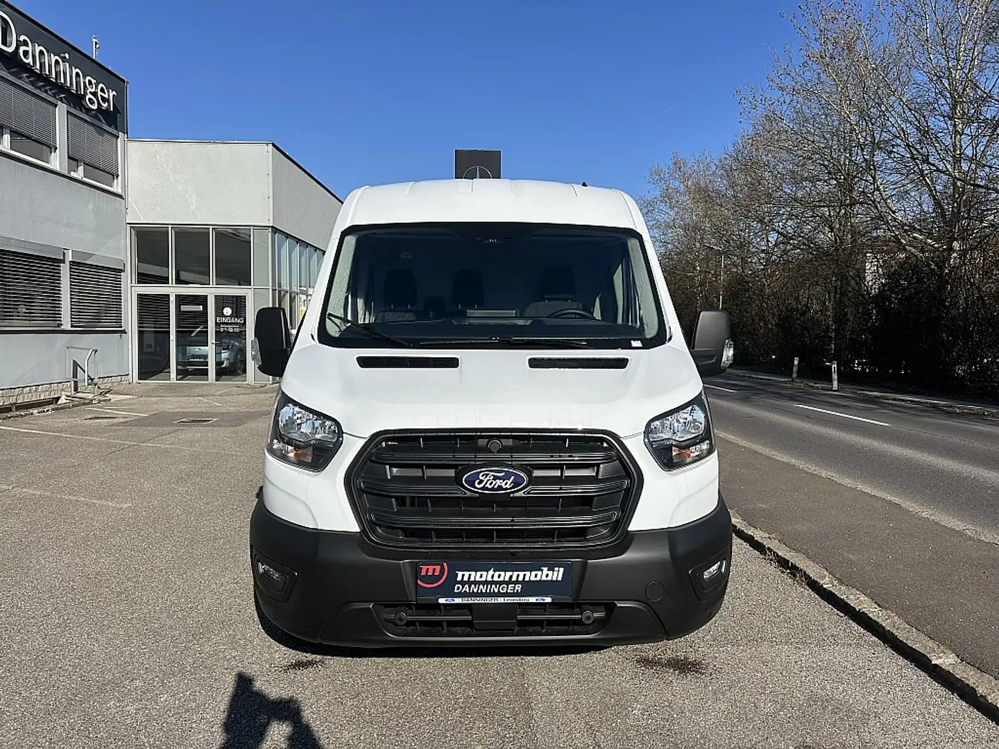 Ford Transit Kasten 2,0 EcoBlue L2H2 310 Trend Biały - 1