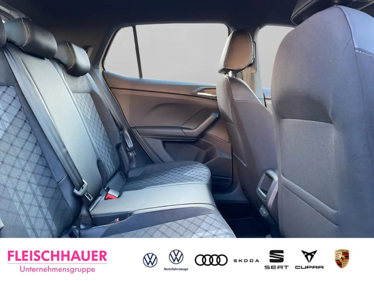 Volkswagen T-Cross 1.0 TSI R-Line ACC CARPLAY NAVI REAR-VIEW 11