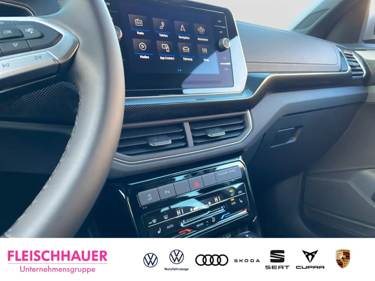 Volkswagen T-Cross 1.0 TSI R-Line ACC CARPLAY NAVI REAR-VIEW 15
