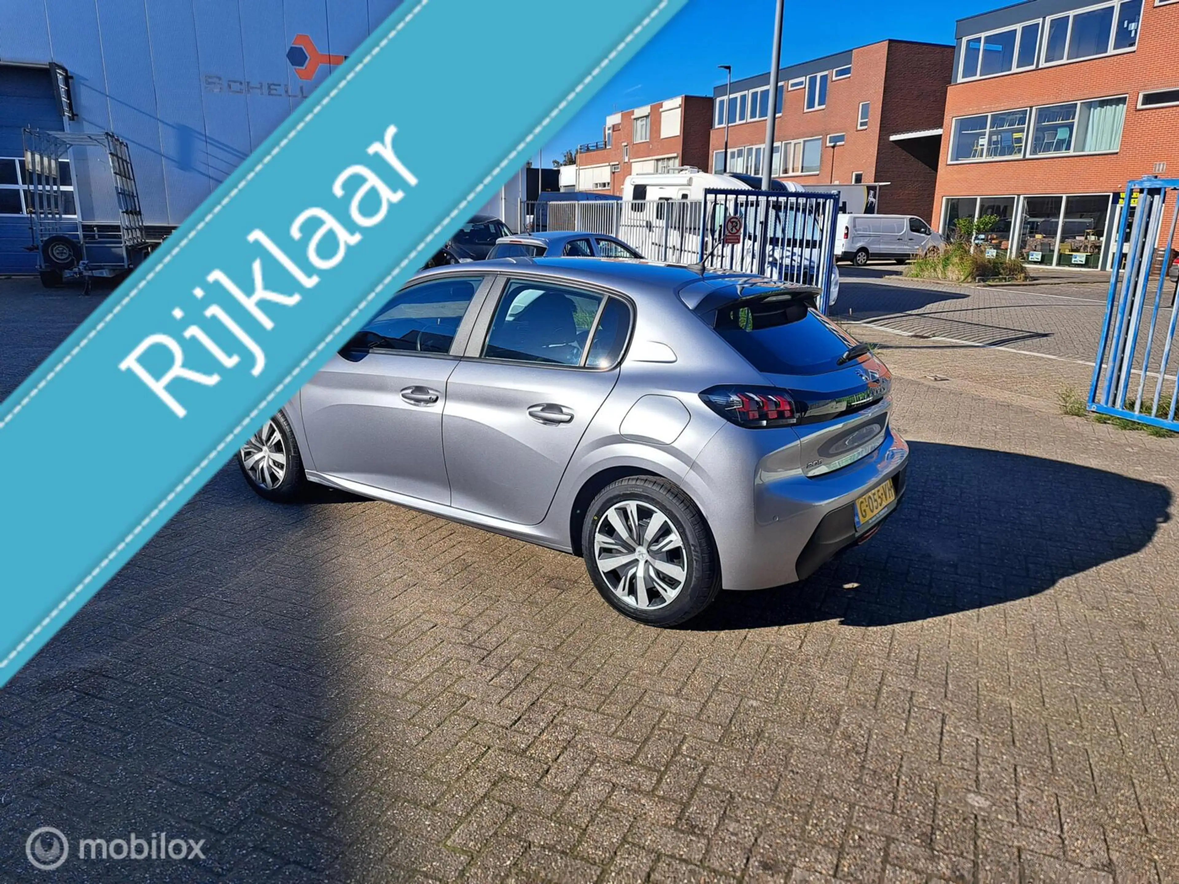 Peugeot 208 1.2 PureTech Allure — photo 3