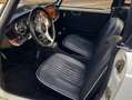 Triumph TR4 vollständig Restauriert Weiß - thumbnail 11