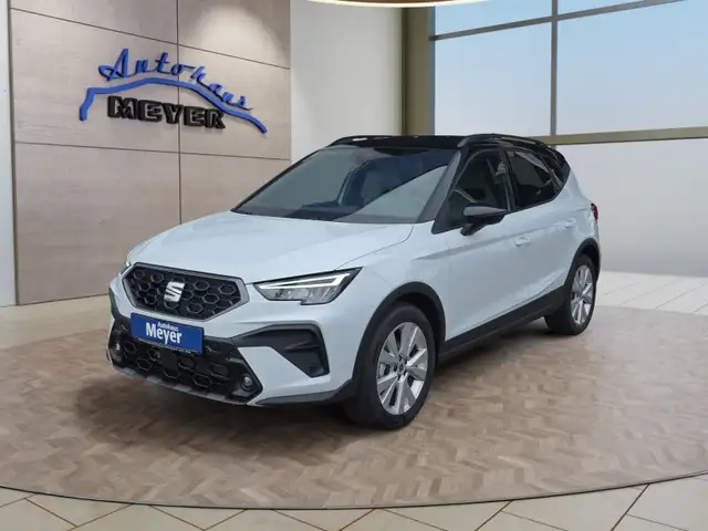 SEAT Arona FR 1,0TSI DSG Navi/Kamera/LED/Kessy/ACC/Sitzhz.