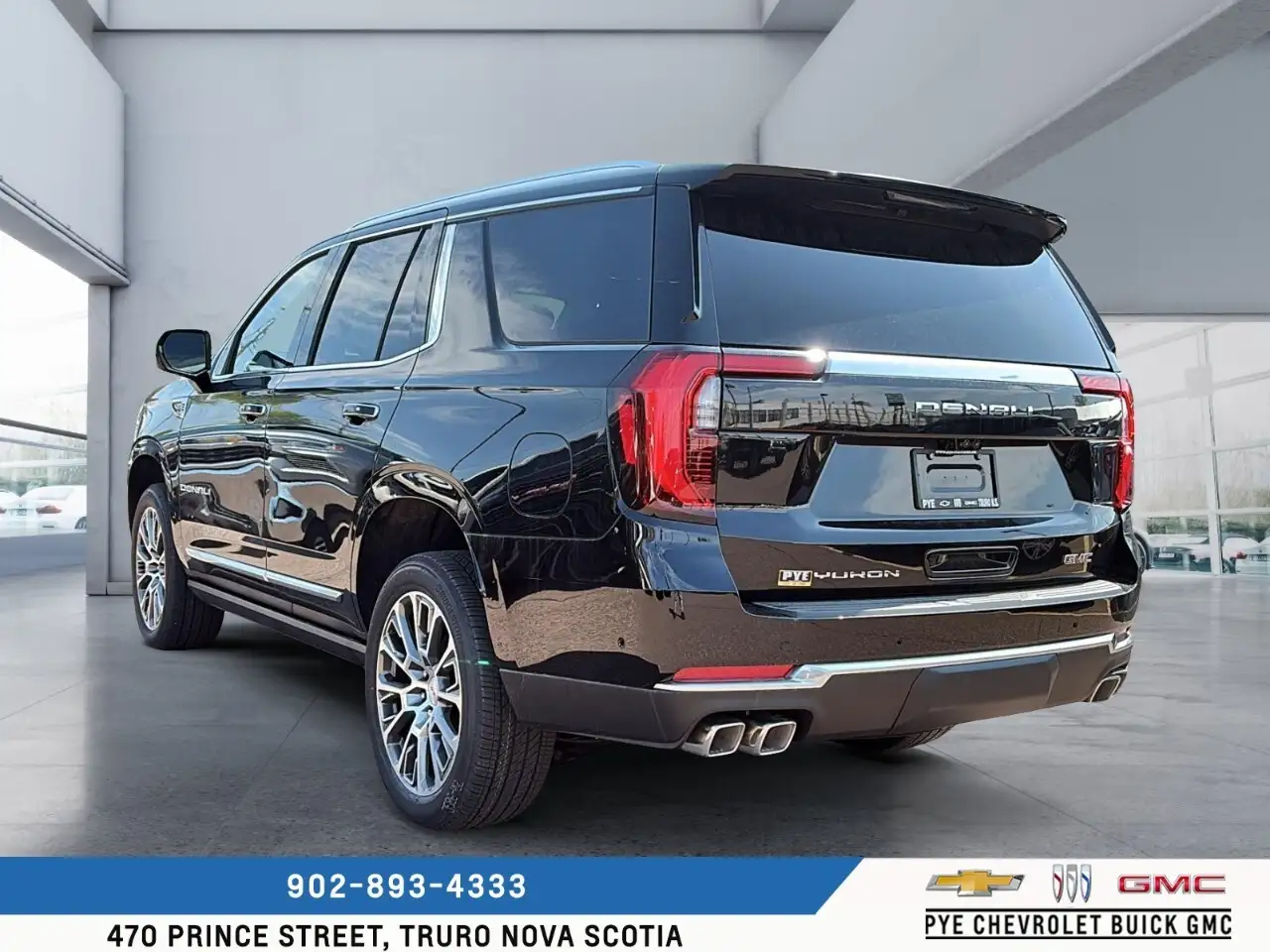 GMC Yukon снимка GMC Yukon