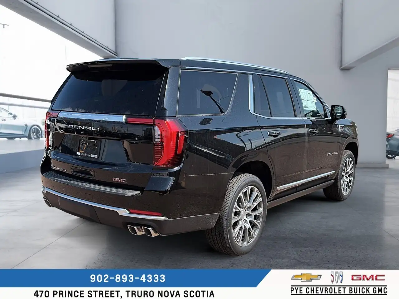 GMC Yukon снимка GMC Yukon