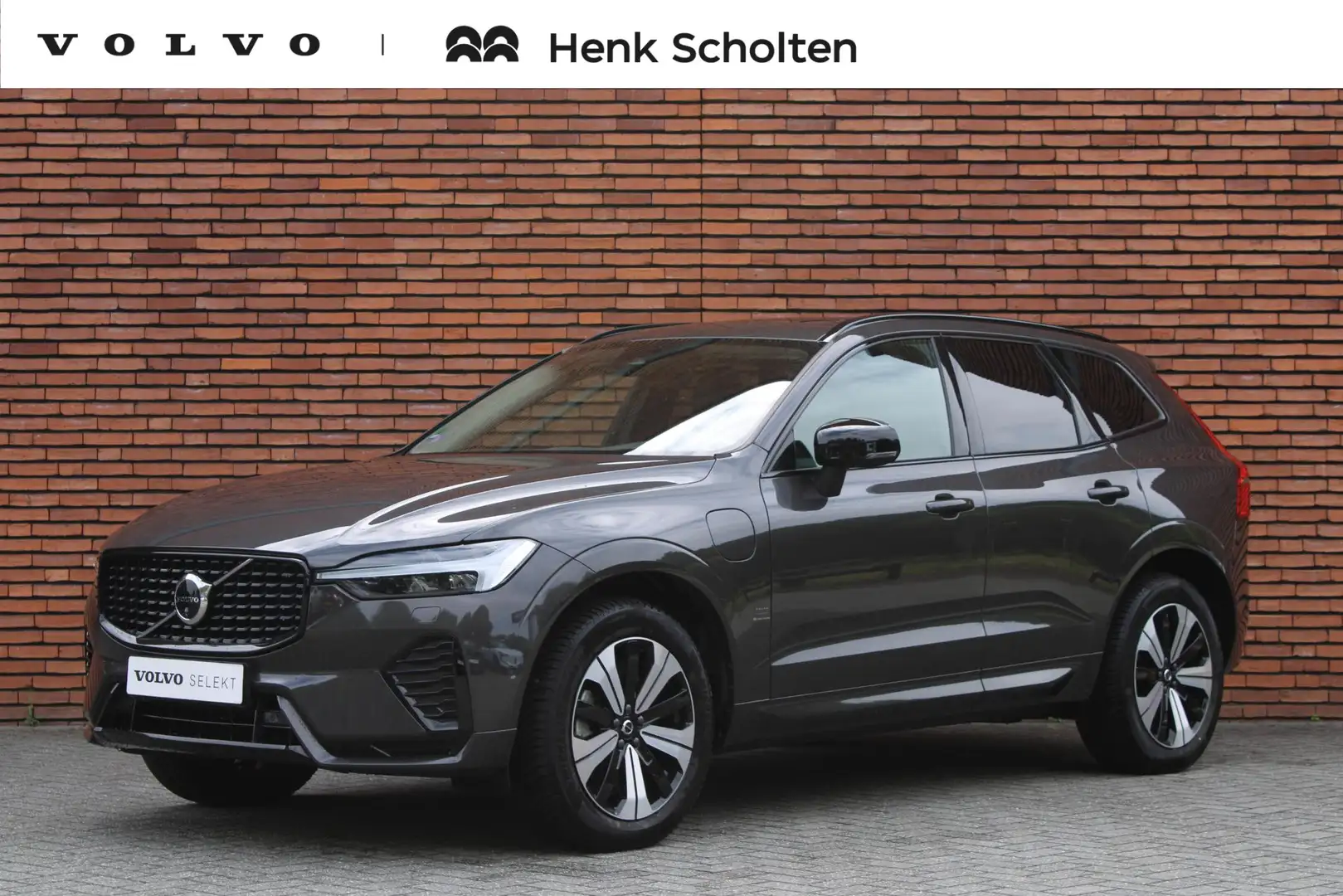 Volvo XC60 T6 Automaat Plug-in hybrid AWD Ultimate Dark Panor Grijs - 1