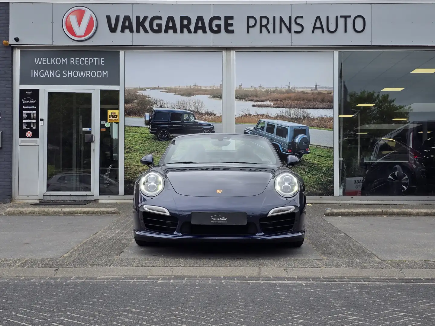 Porsche 991 Cabrio 3.8 Turbo S |AKRAPOVIC|GLAS COATING|CHRONO| Blauw - 2