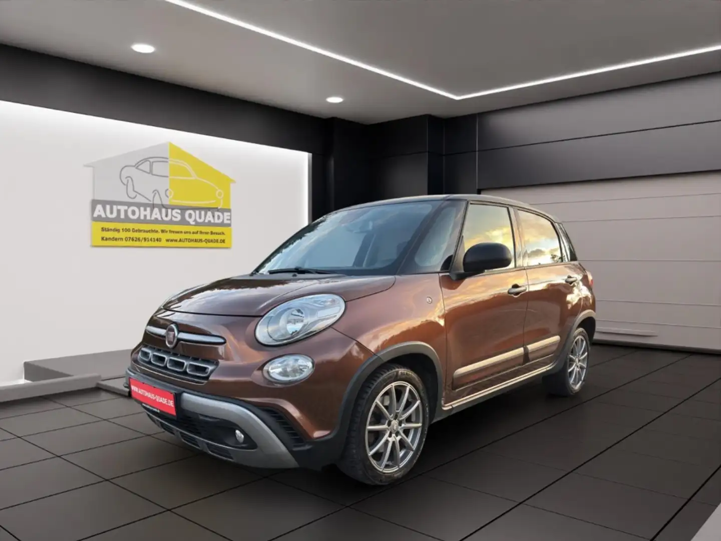 Fiat 500L Cross El. Heckklappe Apple CarPlay Android Auto Me Braun - 1