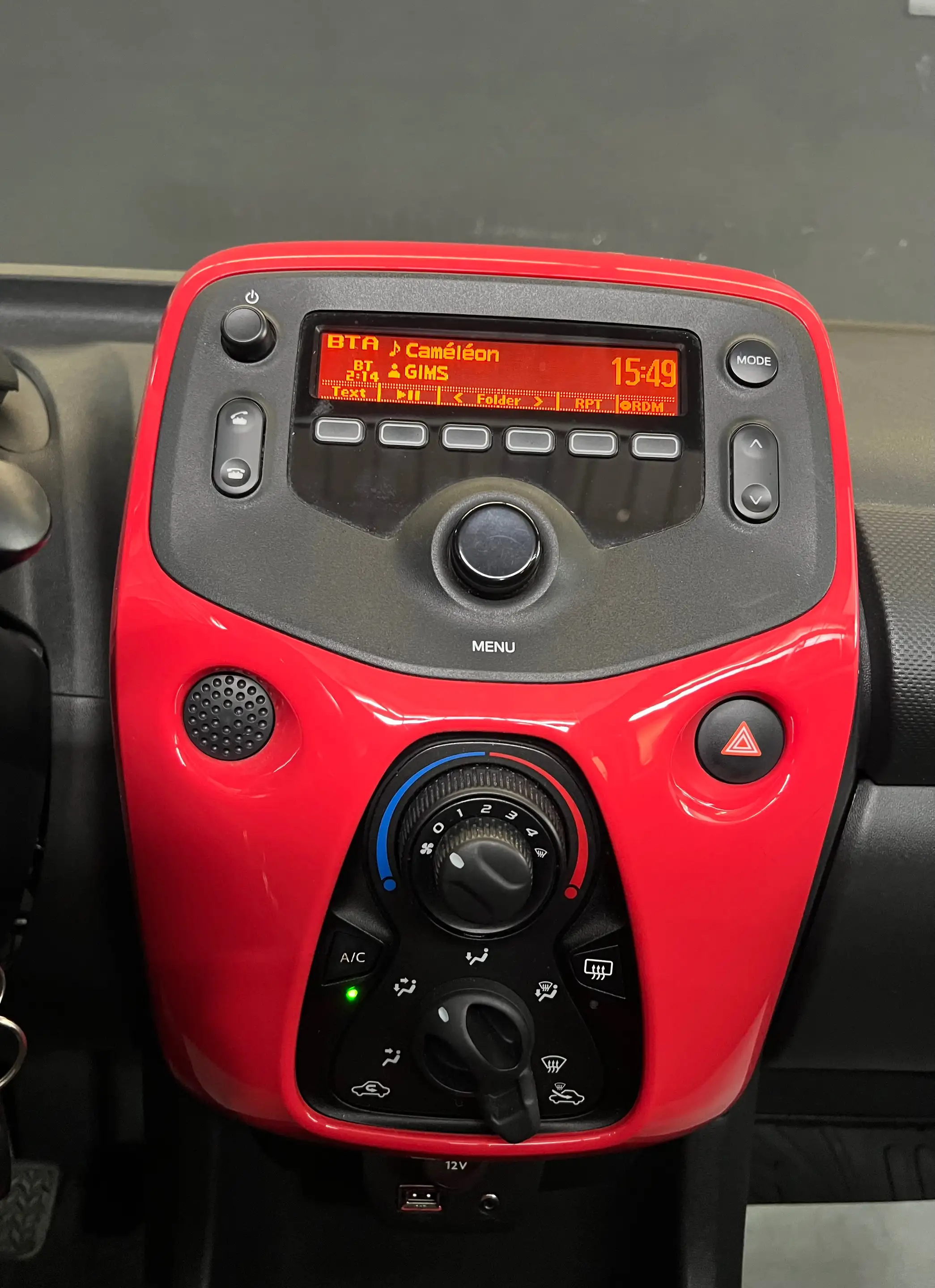 Citroen C1 1.0i- MOTEUR À CHAÎNE ! - TOIT OUVRANT - CLIM - JANTES - 12 MOIS GARANTIE !!! — photo 11