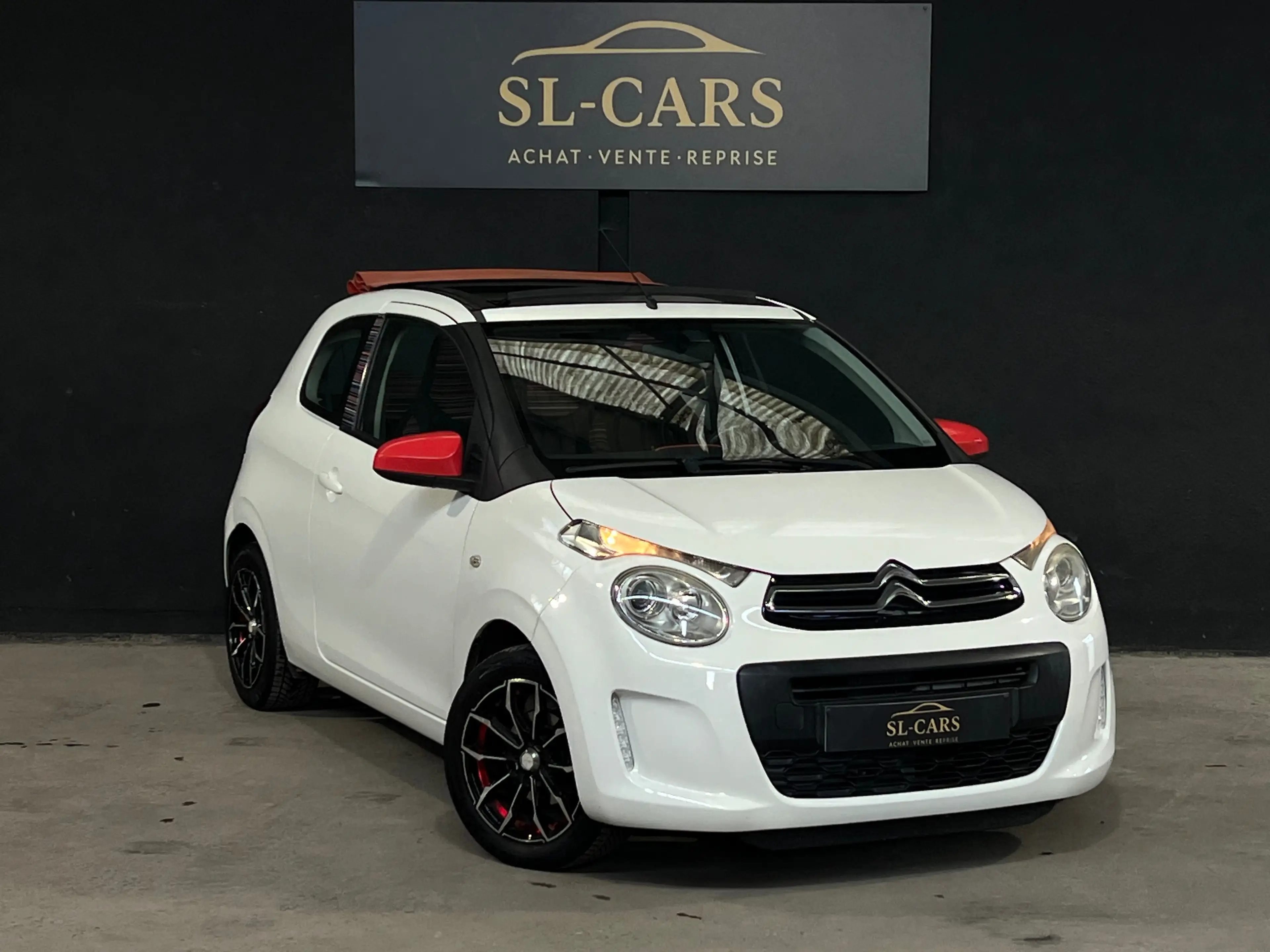 Citroen C1 1.0i- MOTEUR À CHAÎNE ! - TOIT OUVRANT - CLIM - JANTES - 12 MOIS GARANTIE !!!