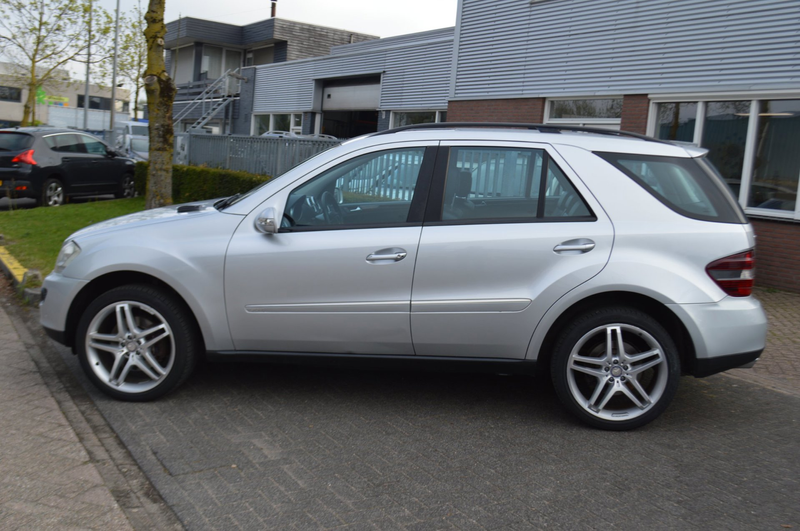 Mercedes-Benz ML 500 M-klasse V8 AIRMATIC, XENON, SCHUIFDAK, STOELKOELI — photo 13