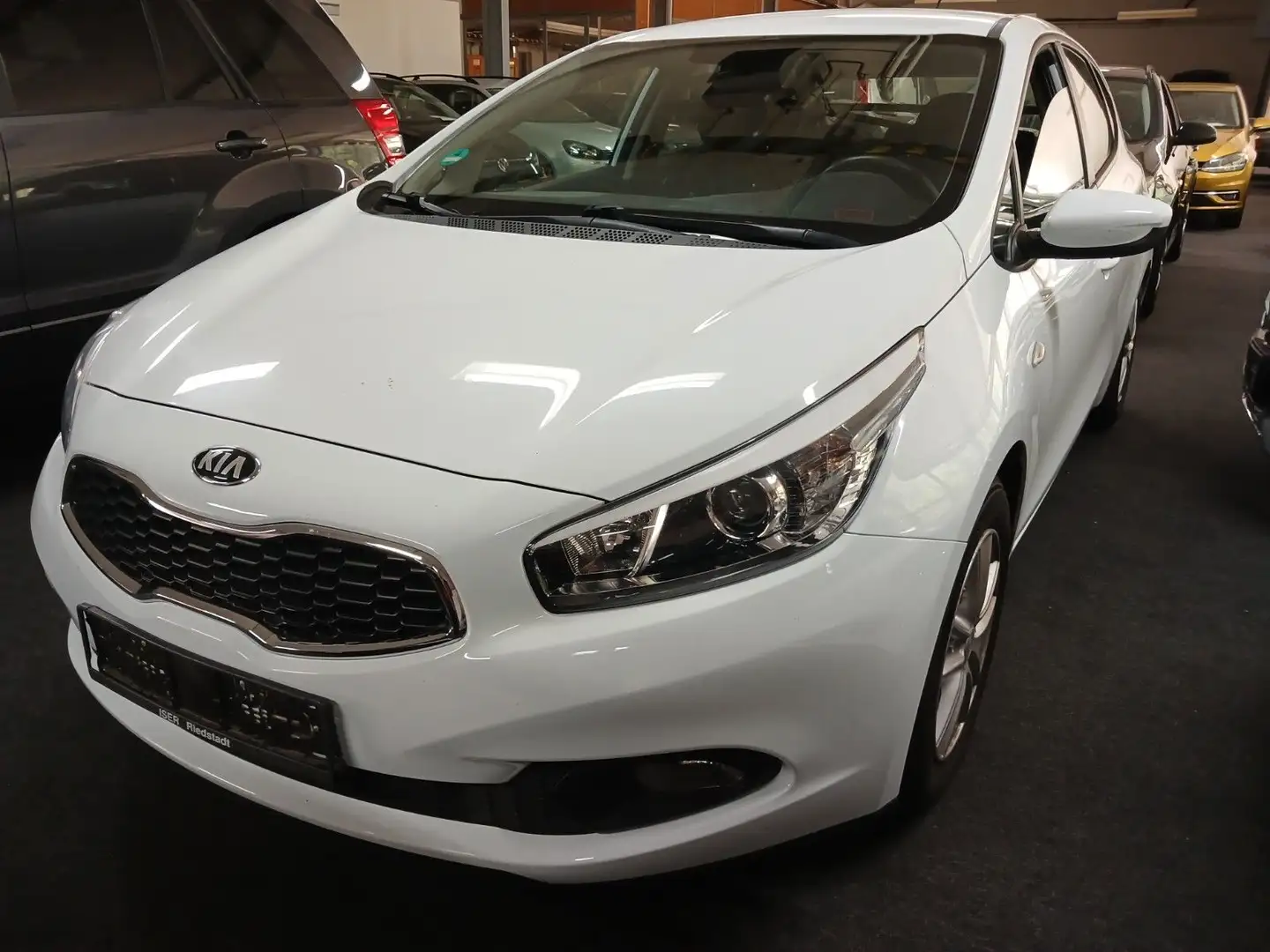 Kia Ceed / cee'd AHK TUV AU NEU GW. GARANTIE Blanco - 1