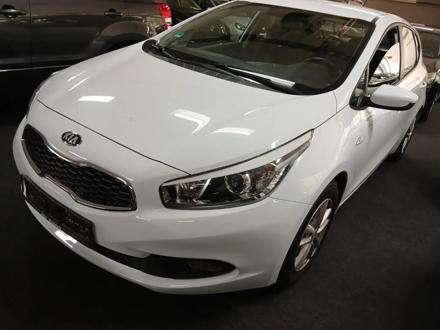 Kia Ceed / cee'd AHK TUV AU NEU GW. GARANTIE Blanco - 2