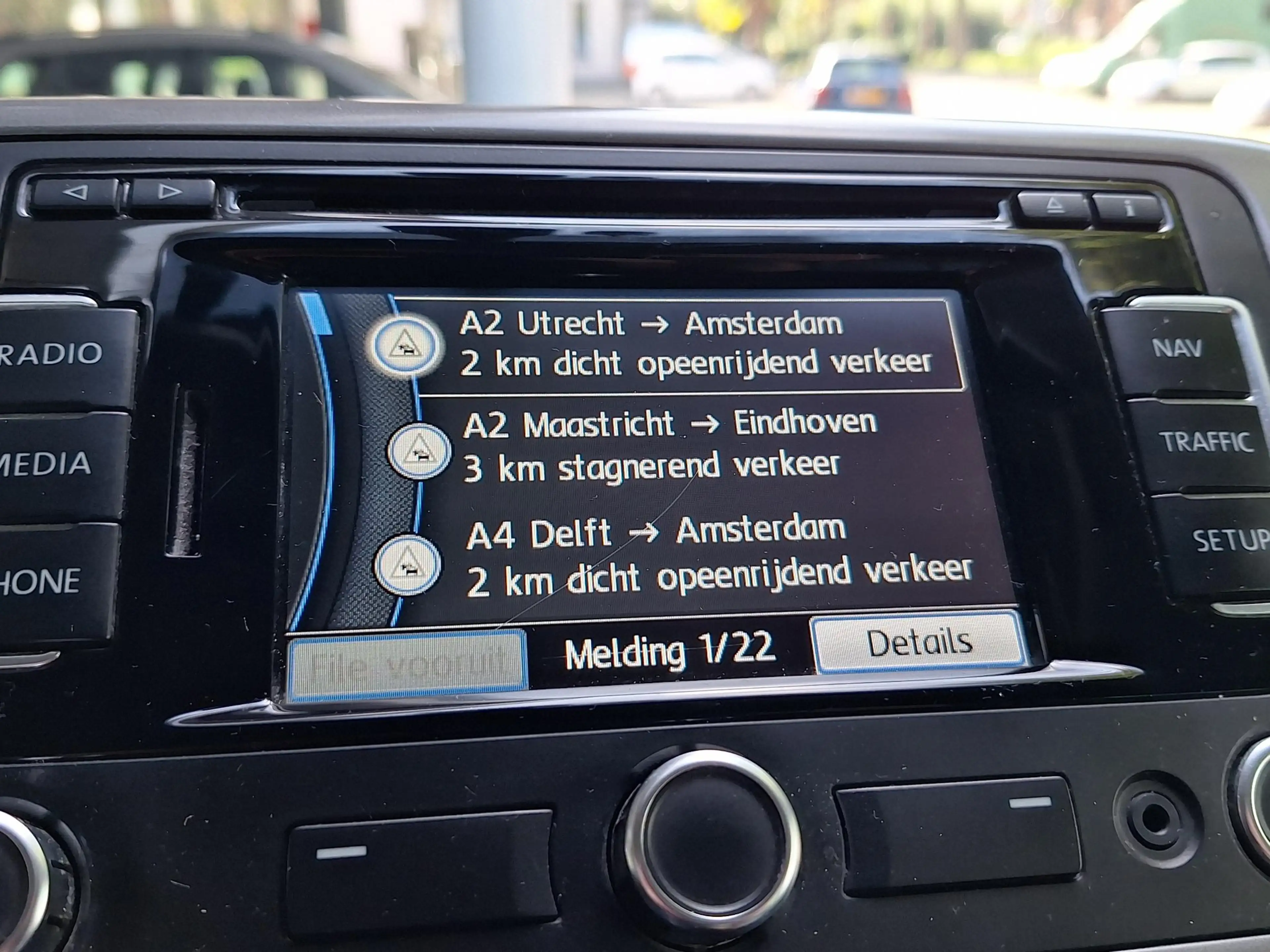 Volkswagen Transporter 2.0 TDI L2H1 DC Comfortline — photo 25