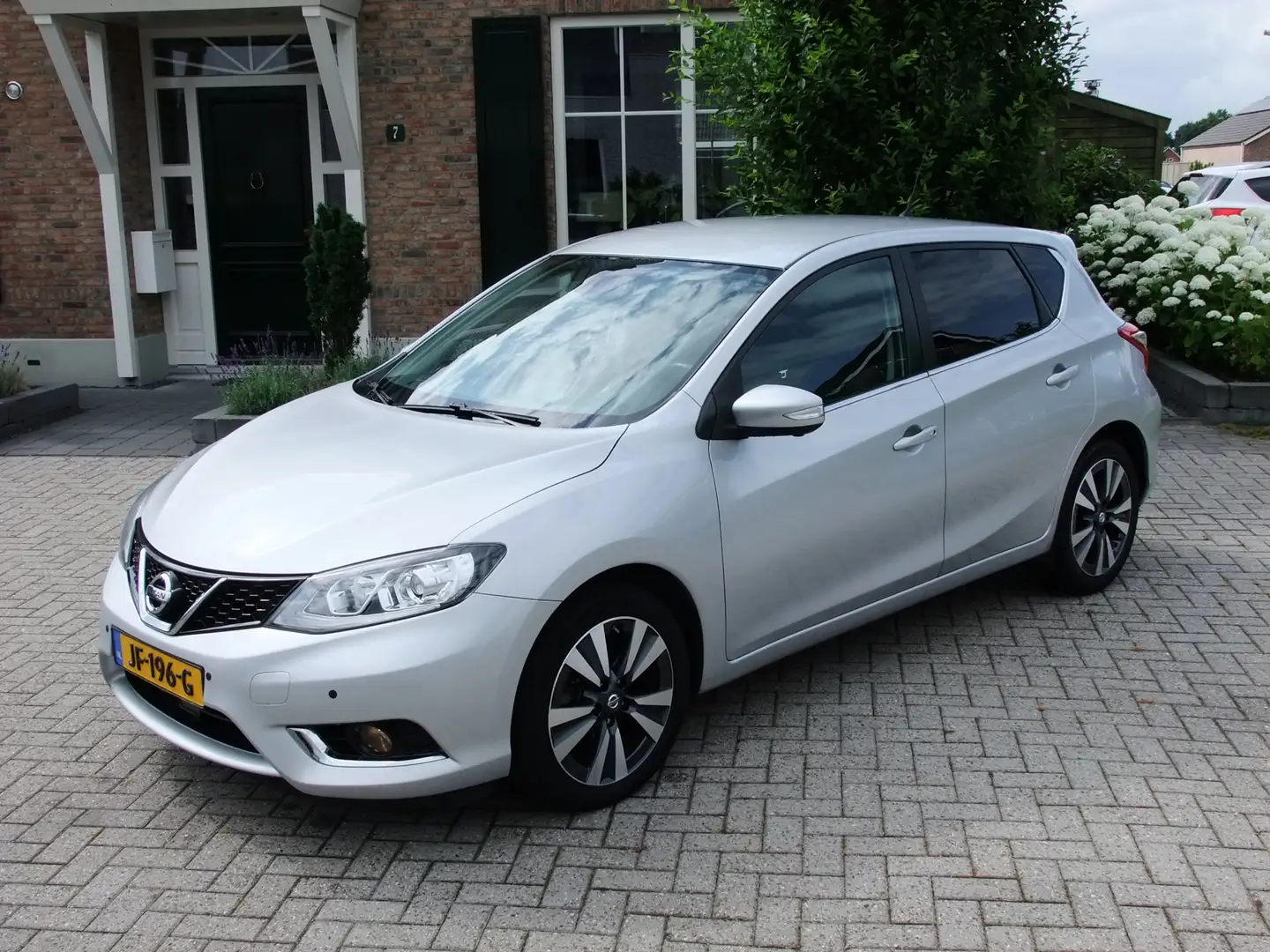 Nissan Pulsar 1.2 DIG-T Tekna , 360 camera , Climate control , X Grijs - 1