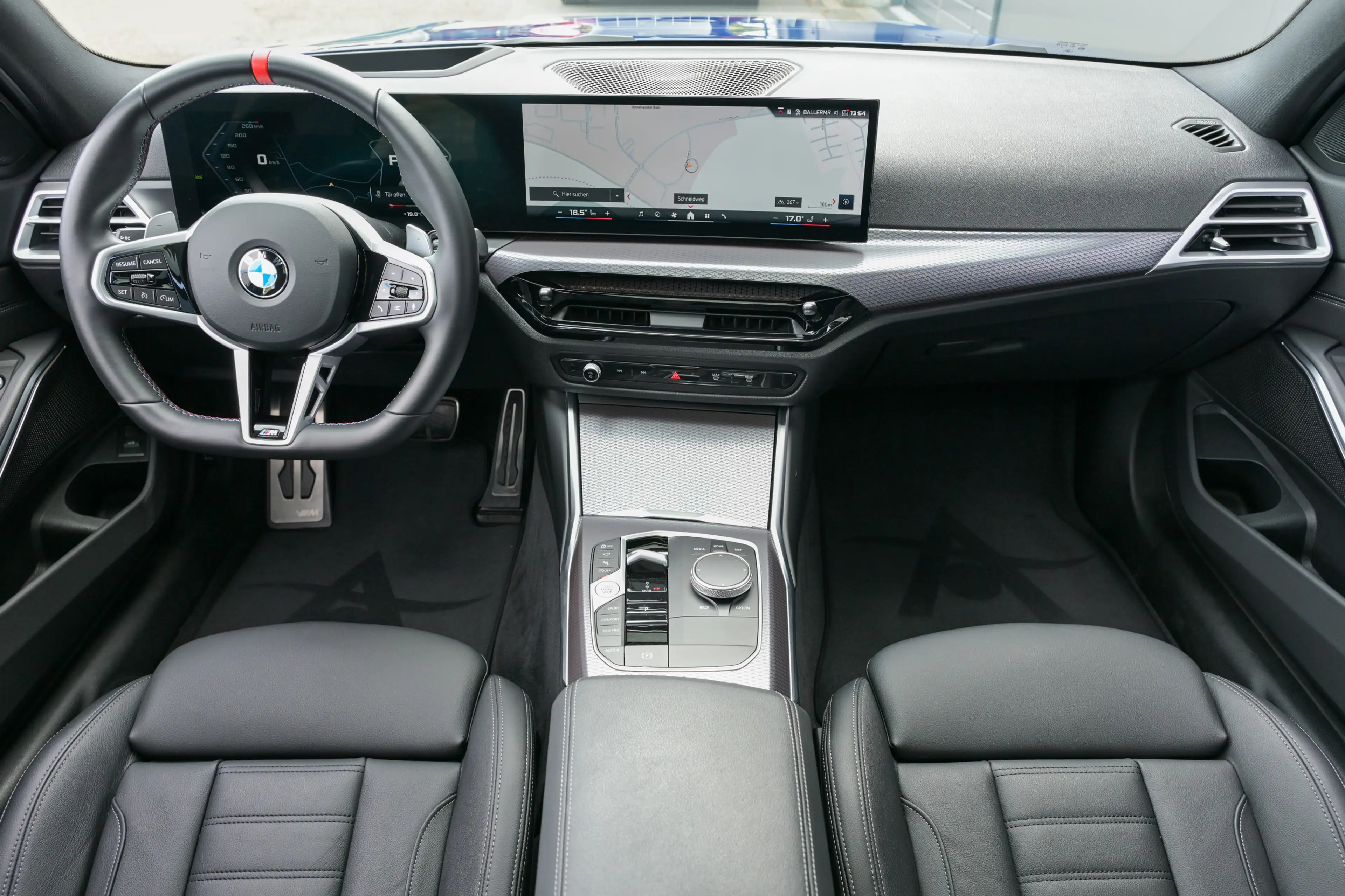 BMW 340 xDrive Touring M Sport HUD* Top View* Pano — photo 11