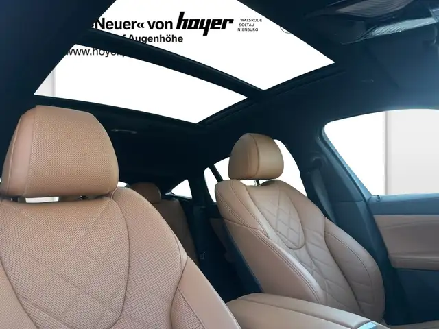 BMW X6 view 14
