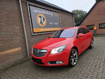 Sports Tourer 2.0 CDTI 4x4