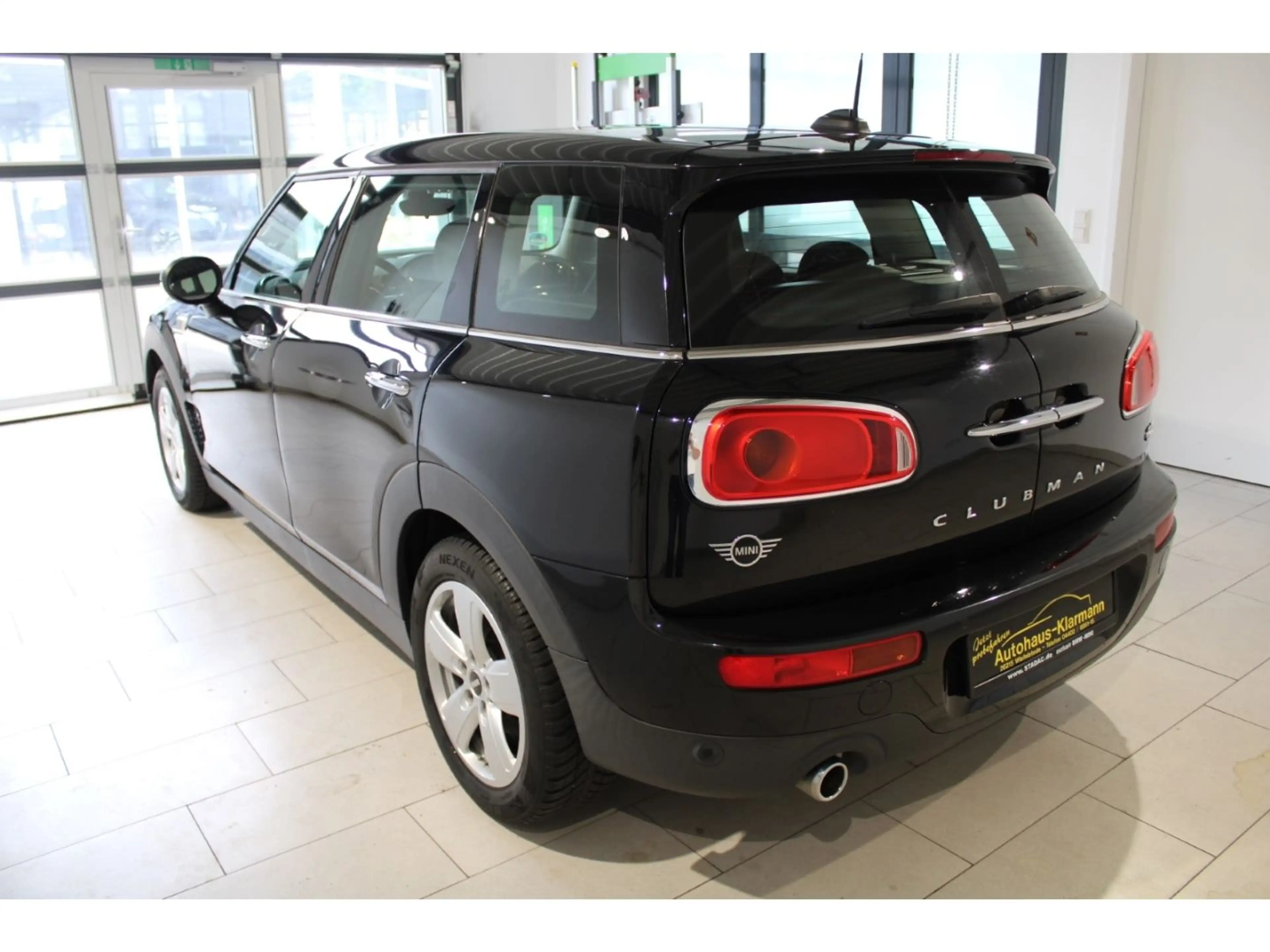 MINI Cooper Clubman El. Panodach Ambientebeleuchtung — photo 4