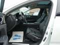 Volvo XC60 Plus T6 AWD Plug-in Hybrid/360°/FourC/AHK Weiß - thumbnail 8