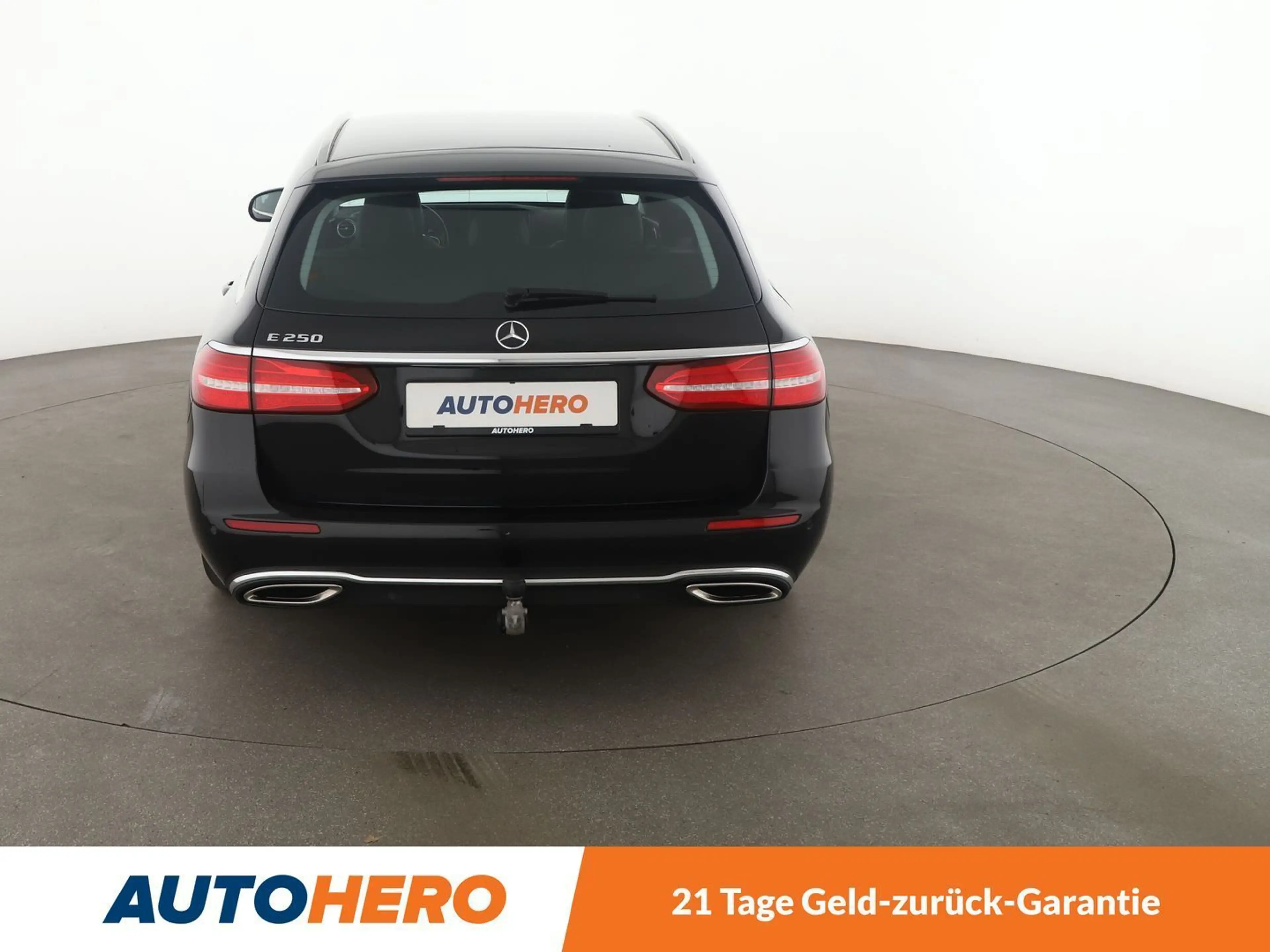 Mercedes-Benz E 250 T Avantgarde Aut.*NAVI*CAM*SHZ*TEMPO* — photo 5